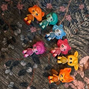 7 Colorful Glimmies Figurine Set